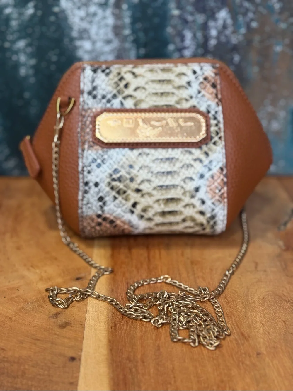 Sharif Maximalist Y2K Vintage Snake Embossed Leather Clamshell Crossbody Bag
